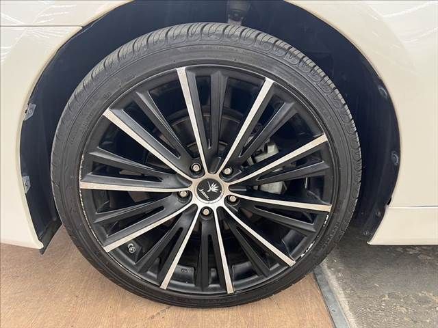 TOYOTA CROWN SEDAN HYBRID 2013 Image 31