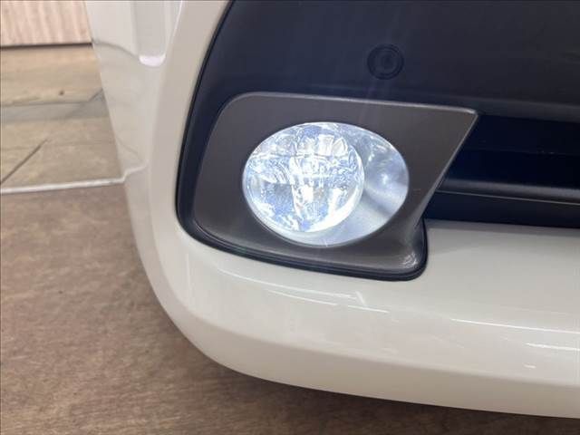 TOYOTA CROWN SEDAN HYBRID 2013 Image 31