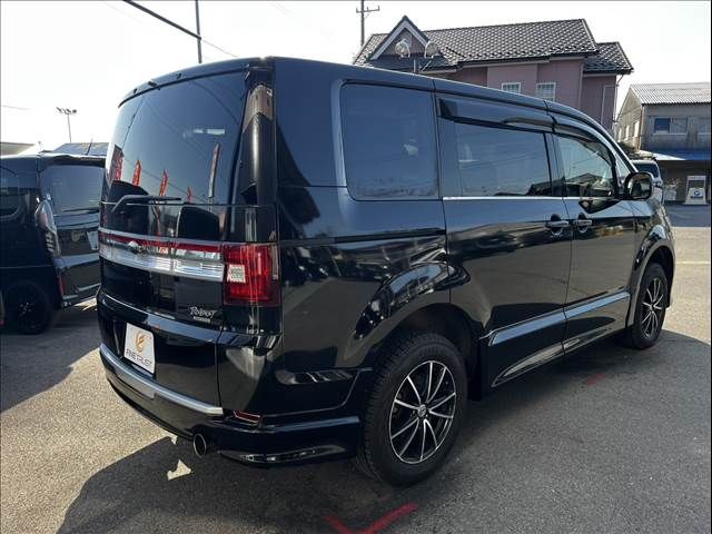 MITSUBISHI DELICA D:5 4WD 2015 Image 31
