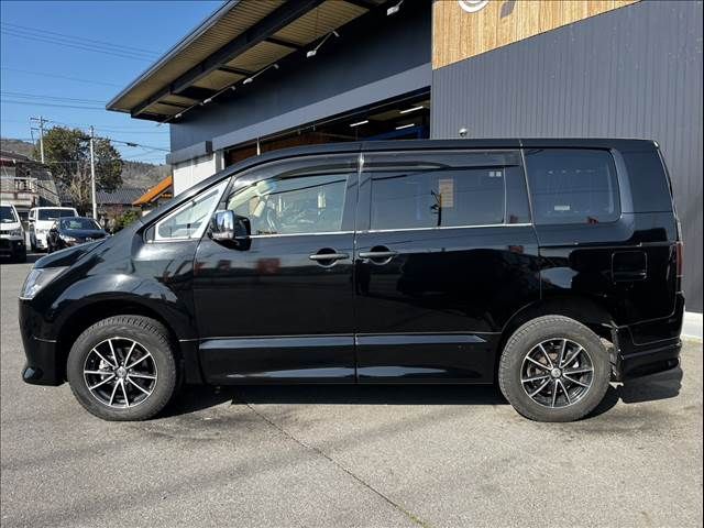MITSUBISHI DELICA D:5 4WD 2015 Image 31