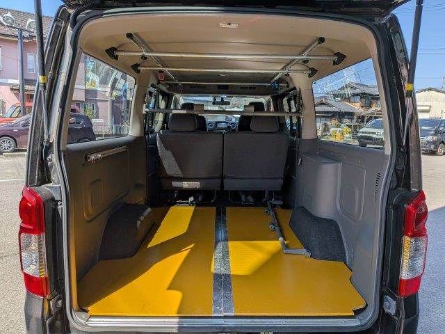 NISSAN NV350 CARAVAN 2016 Image 31