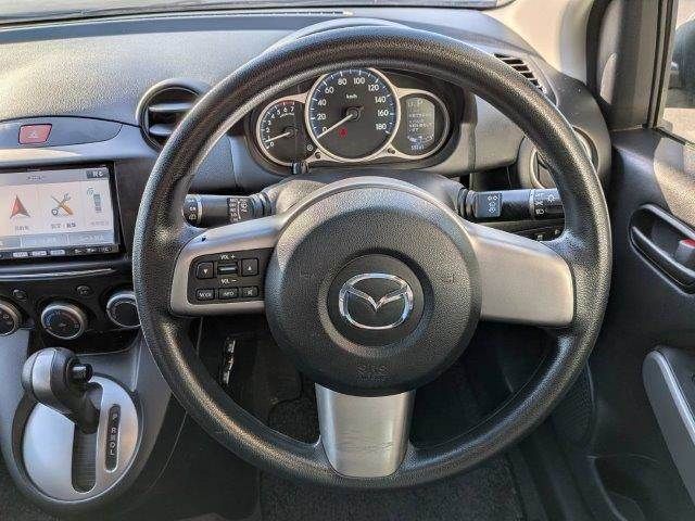 MAZDA DEMIO 2012 Image 31