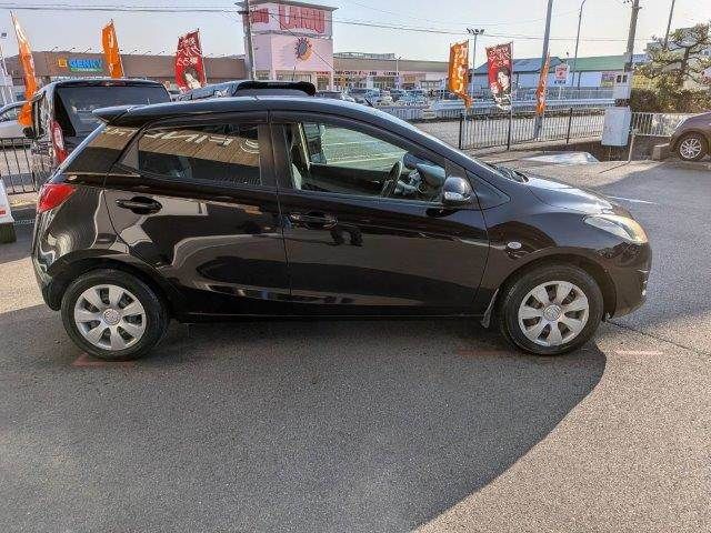 MAZDA DEMIO 2012 Image 31