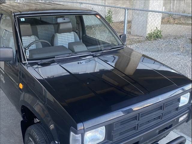 NISSAN DATSUN TRUCK 4WD 1988 Image 31