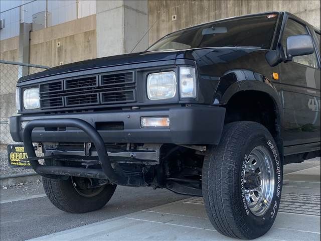 NISSAN DATSUN TRUCK 4WD 1988 Image 31