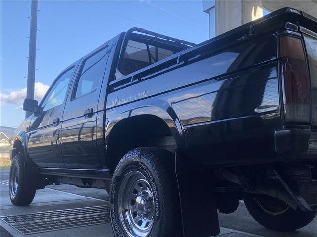 NISSAN DATSUN TRUCK 4WD 1988 Image 31
