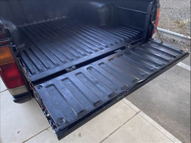 NISSAN DATSUN TRUCK 4WD 1988 Image 31