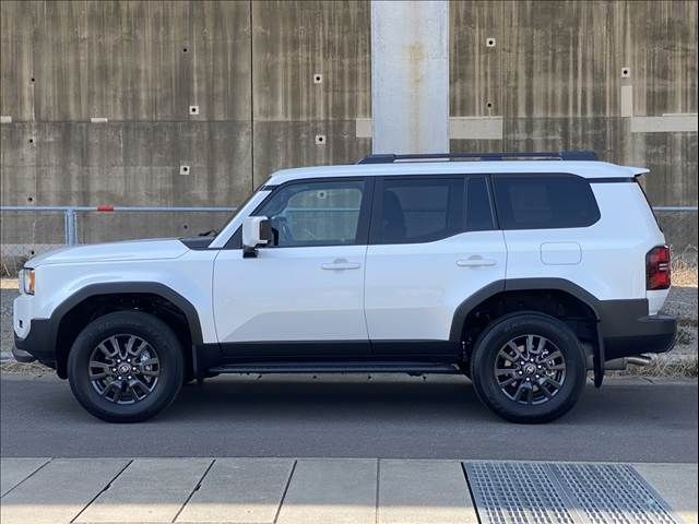 TOYOTA LANDCRUISER 250 2025 Image 31