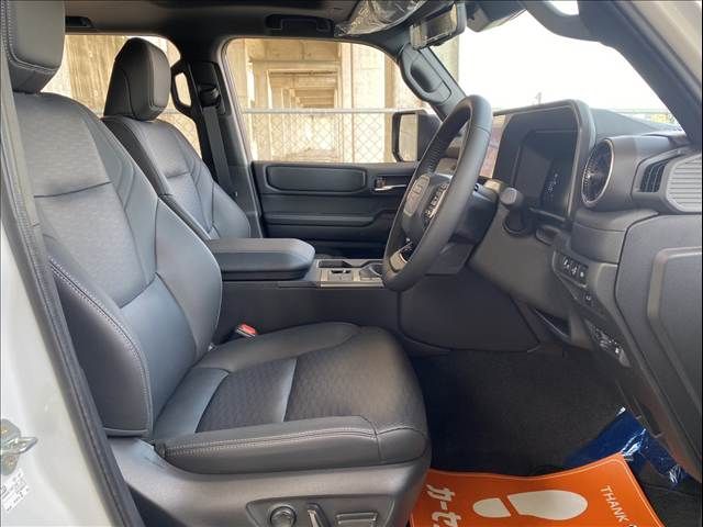 TOYOTA LANDCRUISER 250 2025 Image 31