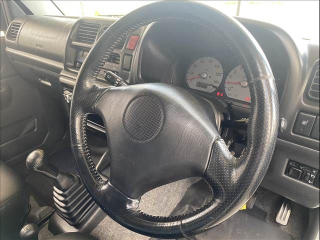 SUZUKI JIMNY 4WD 2004 Image 31