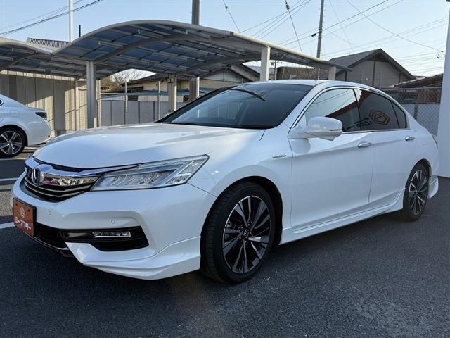HONDA ACCORD HYBRID 2016 Image 31