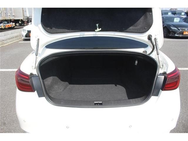 NISSAN SKYLINE 2018 Image 31