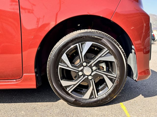 DAIHATSU TANTO CUSTOM 2019 Image 31