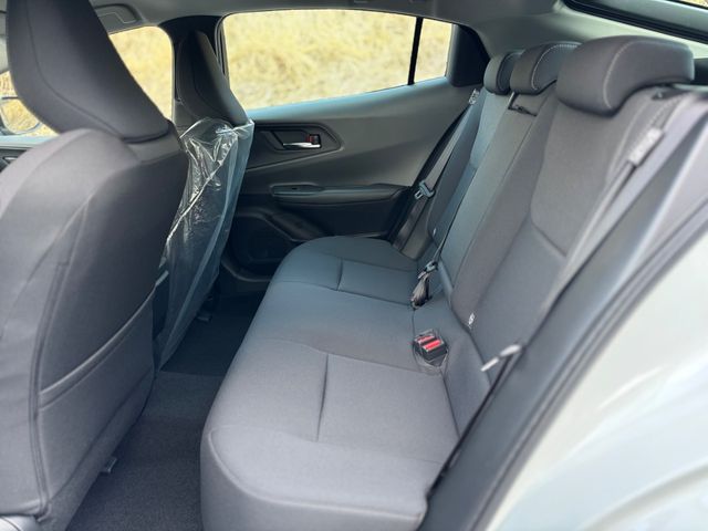 TOYOTA PRIUS PHV 2025 Image 31