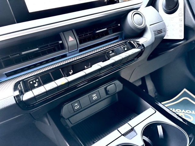 TOYOTA PRIUS PHV 2025 Image 31