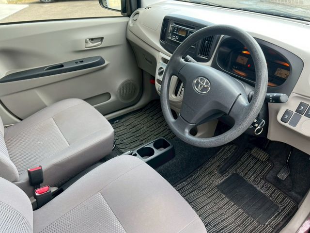 TOYOTA PIXIS EPOCH 2014 Image 31
