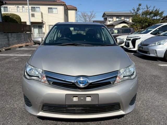 TOYOTA COROLLA AXIO HYBRID 2013 Image 31