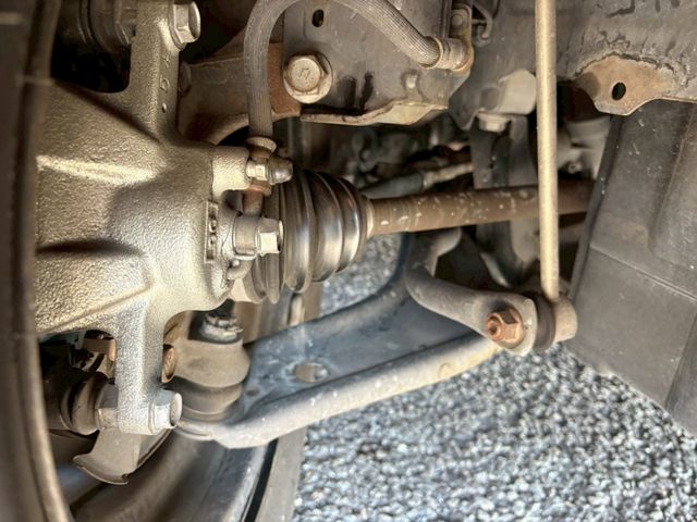 TOYOTA COROLLA AXIO HYBRID 2013 Image 31