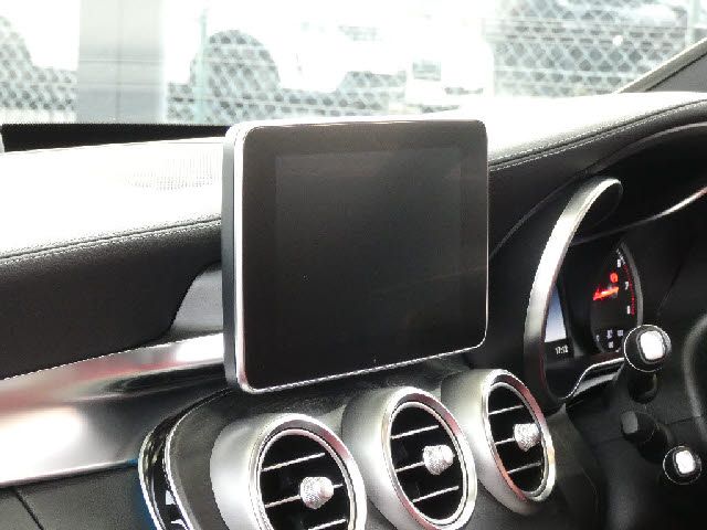 MERCEDES BENZ C CLAS 2017 Image 31