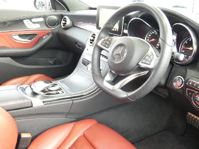 MERCEDES BENZ C CLAS 2017 Image 31