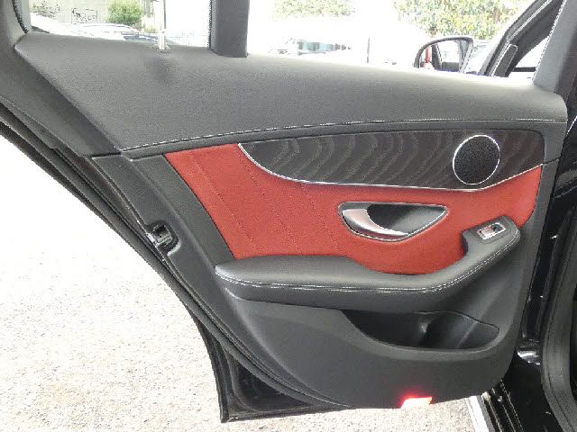 MERCEDES BENZ C CLAS 2017 Image 31