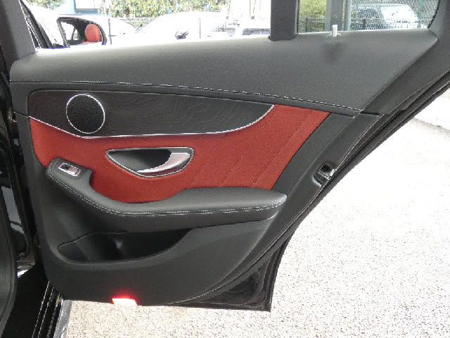 MERCEDES BENZ C CLAS 2017 Image 31
