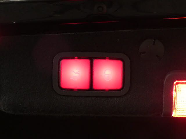 MERCEDES BENZ C CLAS 2017 Image 31