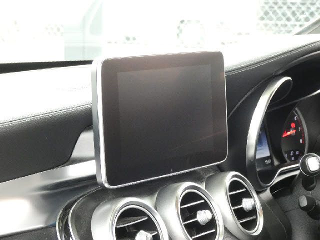 MERCEDES BENZ C CLAS 2017 Image 31