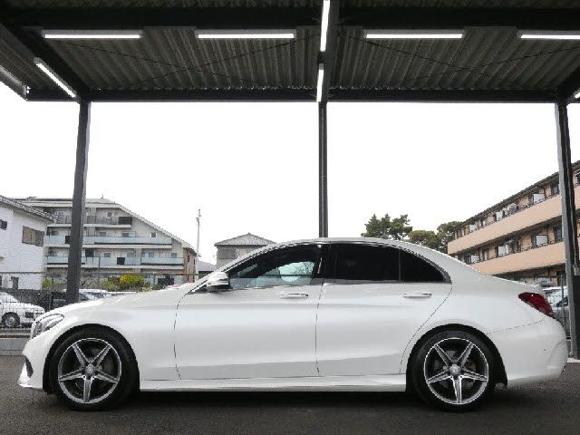 MERCEDES BENZ C CLAS 2017 Image 31