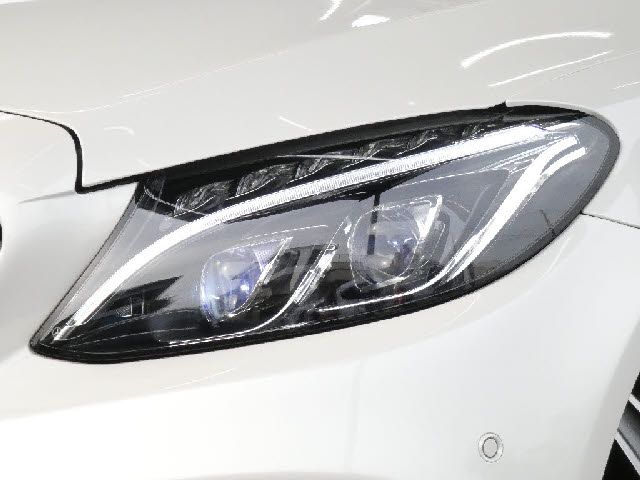 MERCEDES BENZ C CLAS 2017 Image 31