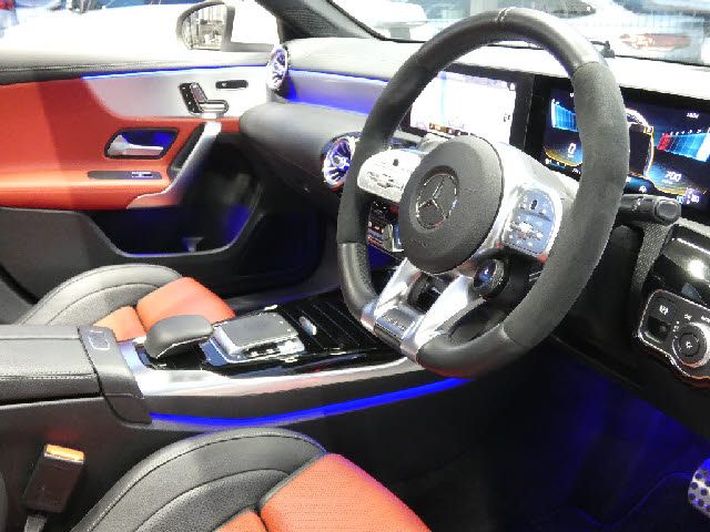 MERCEDES BENZ MERCEDES AMG ACLASS 2020 Image 31