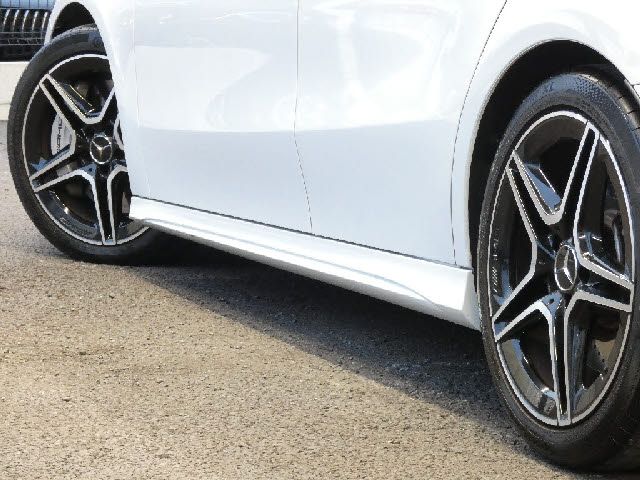 MERCEDES BENZ MERCEDES AMG ACLASS 2020 Image 31