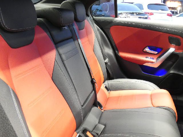 MERCEDES BENZ MERCEDES AMG ACLASS 2020 Image 31