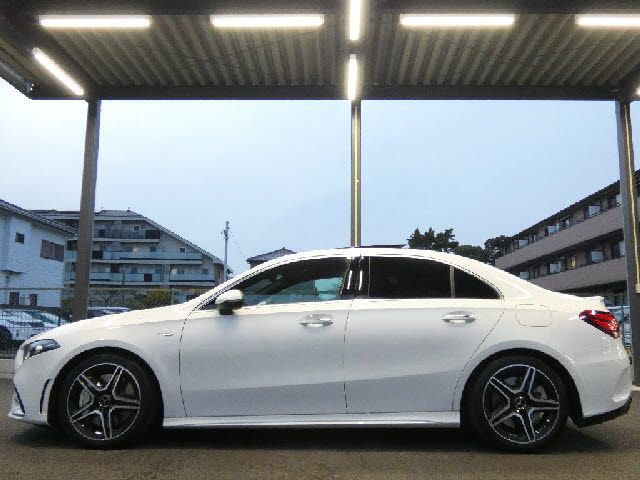 MERCEDES BENZ MERCEDES AMG ACLASS 2020 Image 31