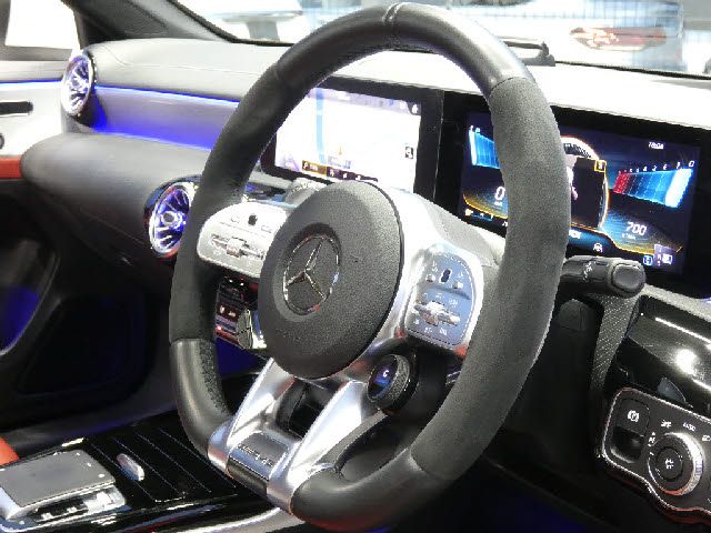 MERCEDES BENZ MERCEDES AMG ACLASS 2020 Image 31