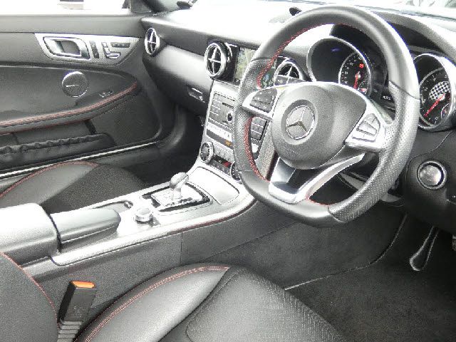 MERCEDES BENZ SLC CL 2017 Image 31