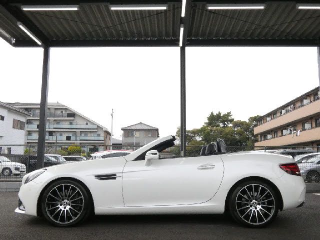 MERCEDES BENZ SLC CL 2017 Image 31