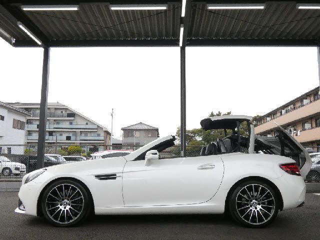 MERCEDES BENZ SLC CL 2017 Image 31