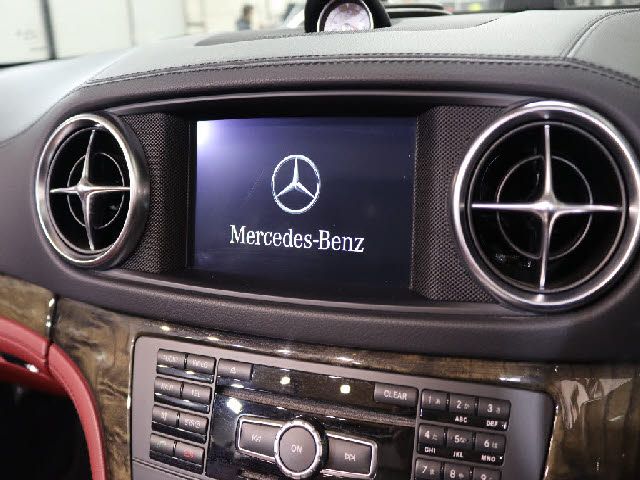 MERCEDES BENZ SL CLA 2014 Image 31