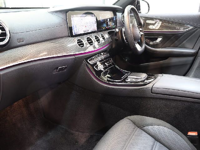 MERCEDES BENZ MERCEDES AMG E CLASS 2022 Image 31