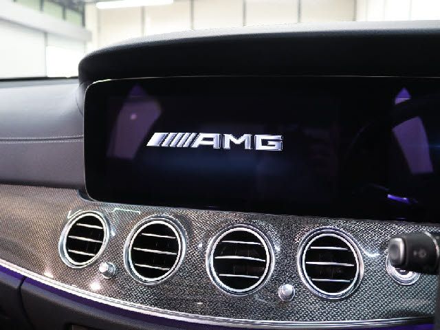 MERCEDES BENZ MERCEDES AMG E CLASS 2022 Image 31