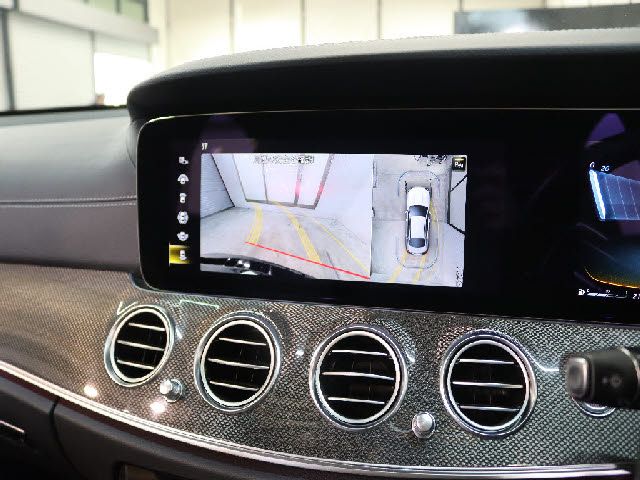 MERCEDES BENZ MERCEDES AMG E CLASS 2022 Image 31