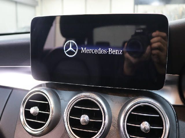MERCEDES BENZ C CLAS 2018 Image 31