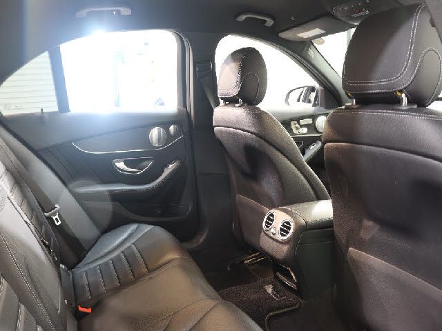 MERCEDES BENZ C CLAS 2018 Image 31