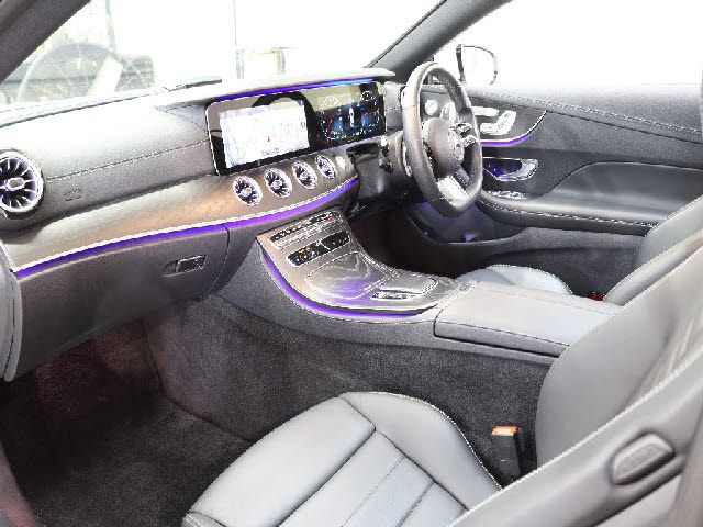MERCEDES BENZ E CLAS 2021 Image 31