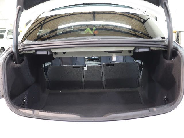 MERCEDES BENZ E CLAS 2021 Image 31