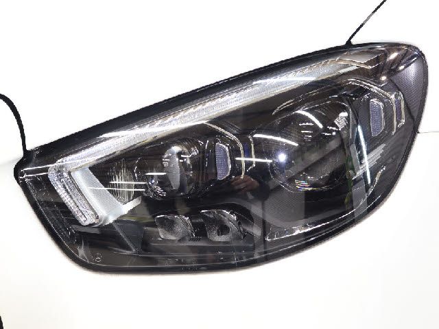 MERCEDES BENZ E CLAS 2021 Image 31