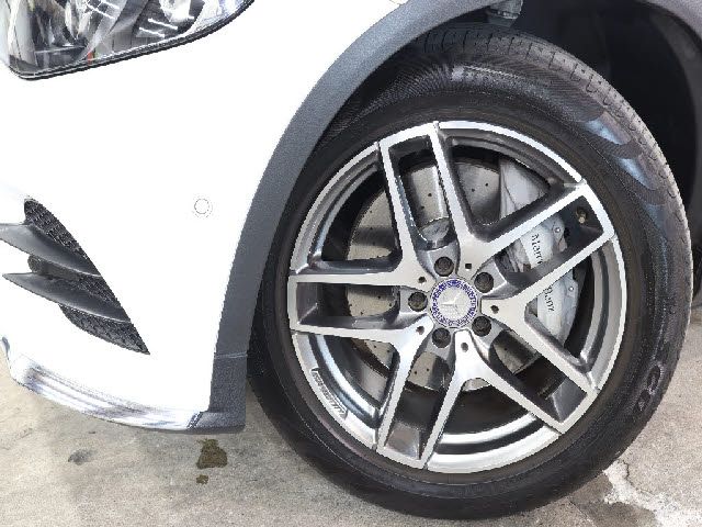 MERCEDES BENZ GLC CL 2016 Image 31