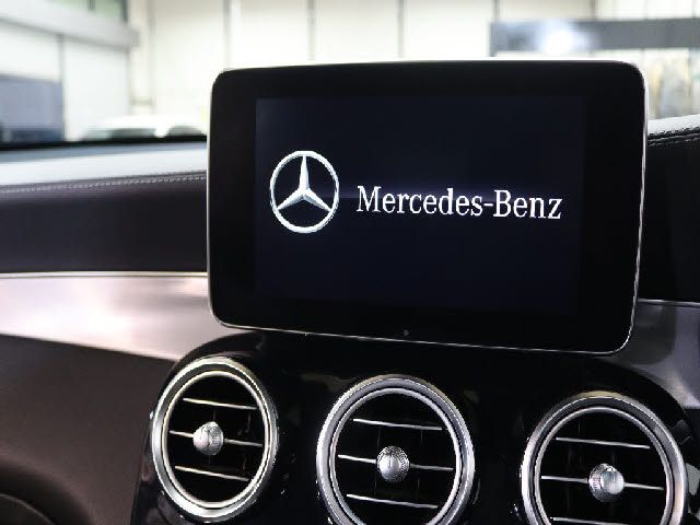 MERCEDES BENZ GLC CL 2016 Image 31