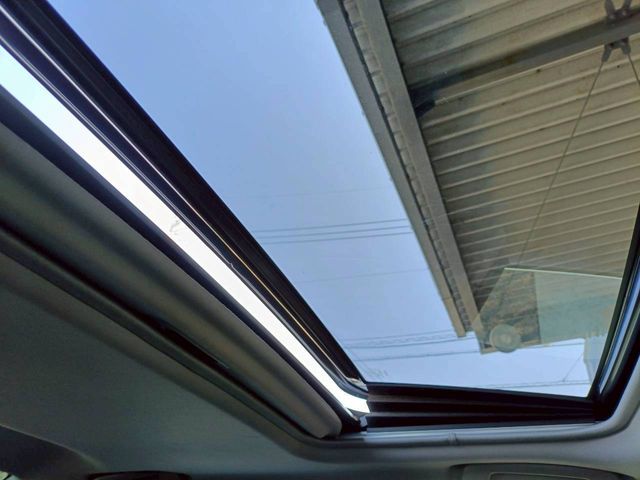 TOYOTA CAMRY HYBRID 2012 Image 31